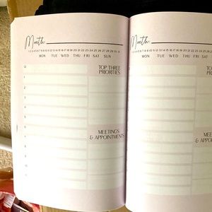 12 month journal ( detailed ) - designed for women specifically